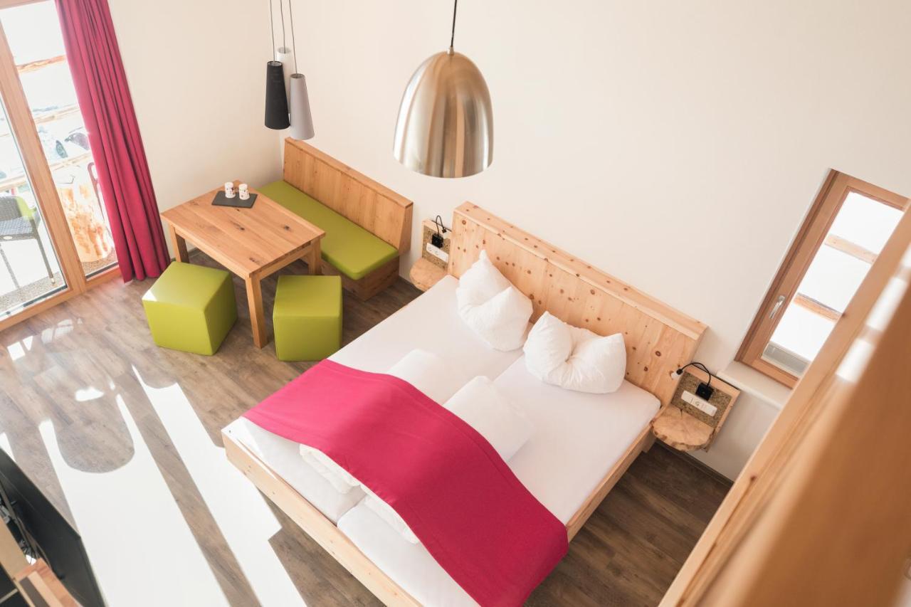 Almfamilyhotel Scherer Обертилиах Екстериор снимка
